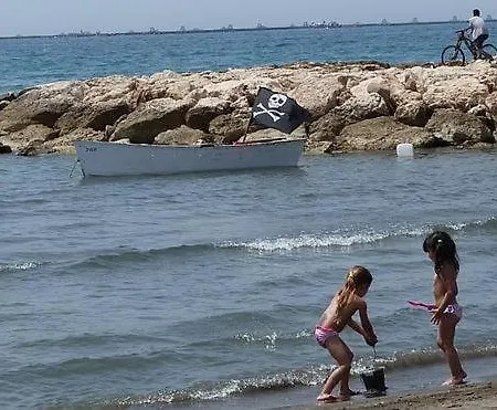 Daire El Bambu Cerca Del Mar