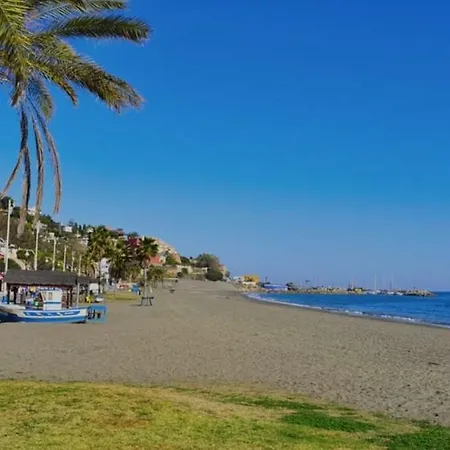 El Bambu Cerca Del Mar Apartment Malaga
