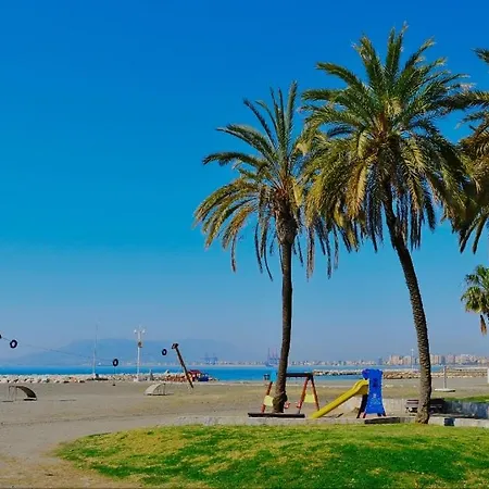El Bambu Cerca Del Mar Malaga
